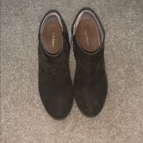 old navy army green booties - Picture 1 of 4